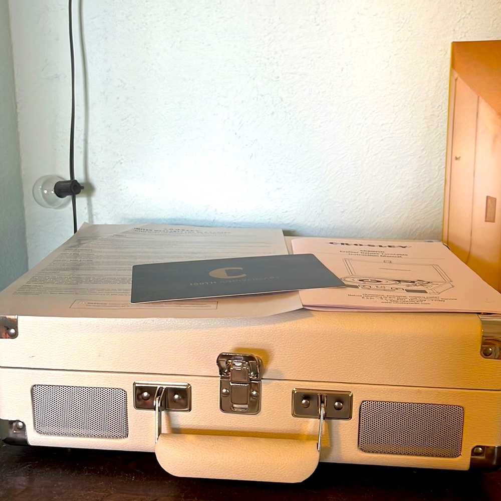 Crosley Cruiser Deluxe Turntable